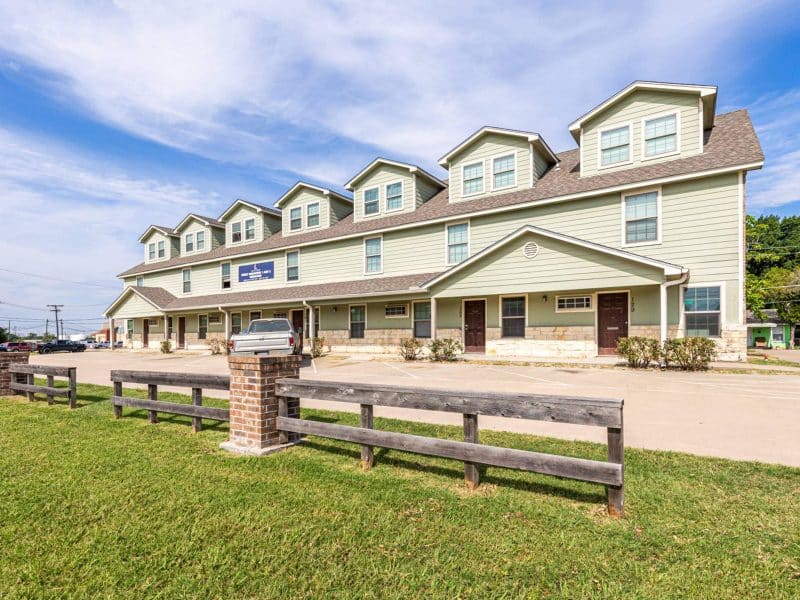 Home Tribeca Apartments