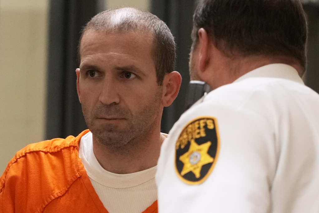 Wisconsin missing kayaker who faked his own death is sentenced to 89