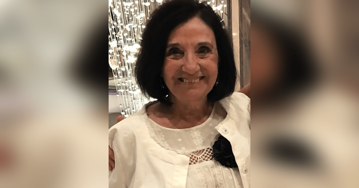 Obituary information for Elaine Helen Houlihan