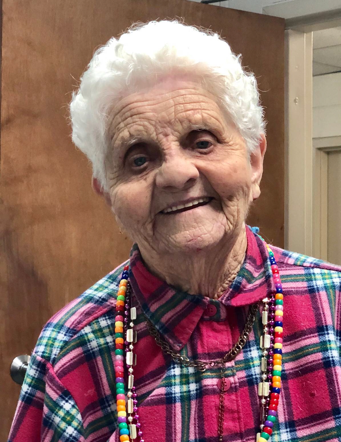 Acree Davis This domain is estimated value of 8.95 and has a