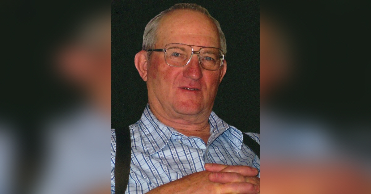 Robert Pierce Obituary Visitation & Funeral Information