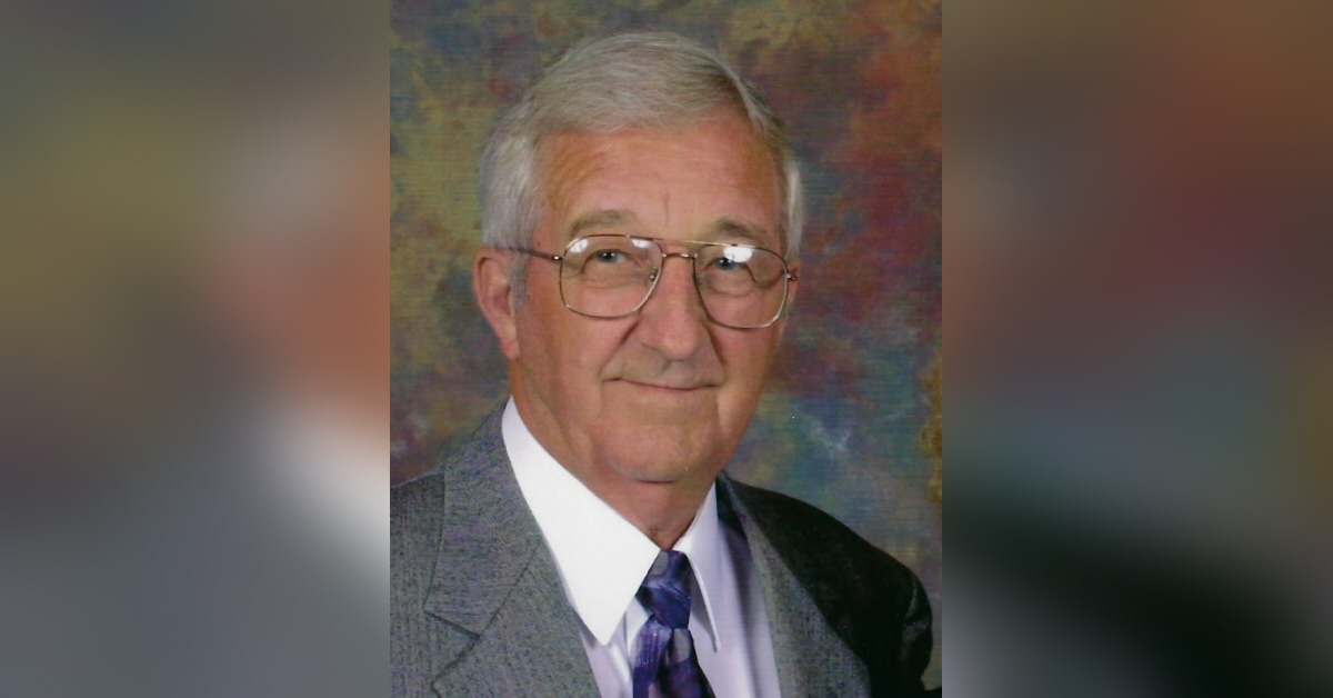 Doyle G. Dillon Obituary Visitation & Funeral Information