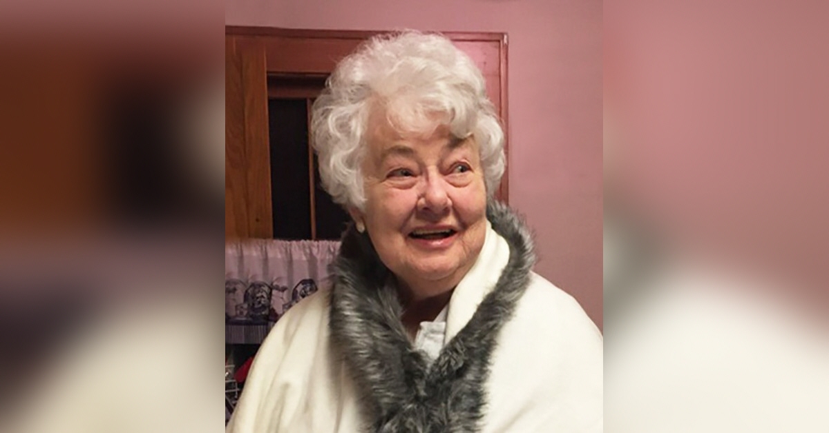 Elizabeth E. "Betty" Farrell Obituary Visitation & Funeral Information