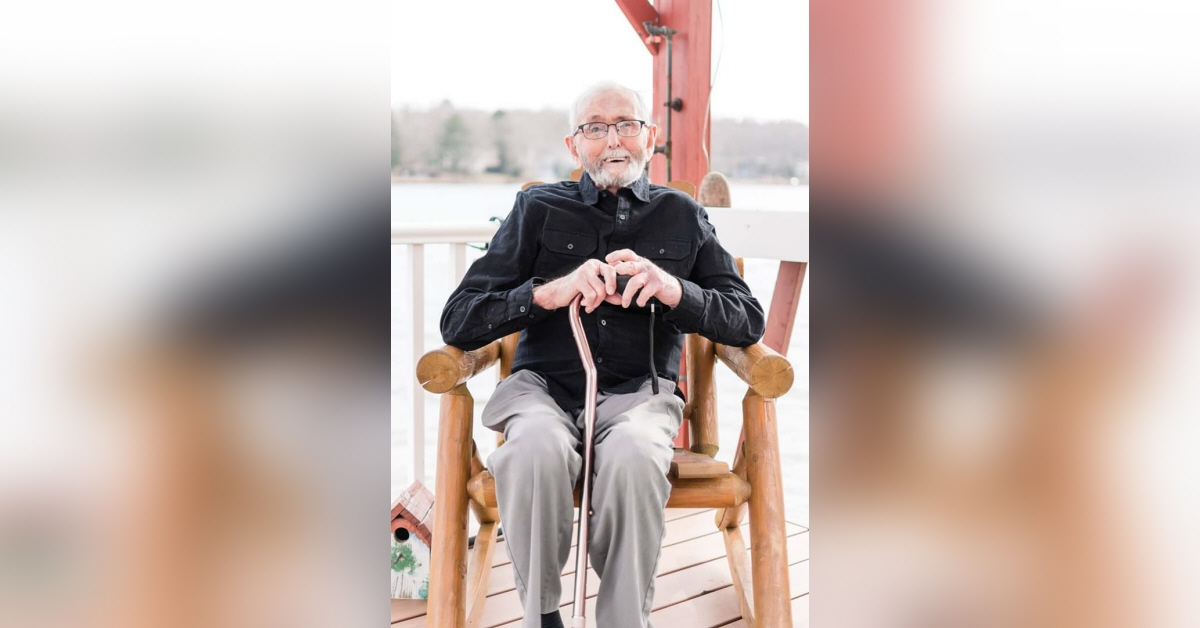 Robert R. Dumas Sr. Obituary Visitation & Funeral Information