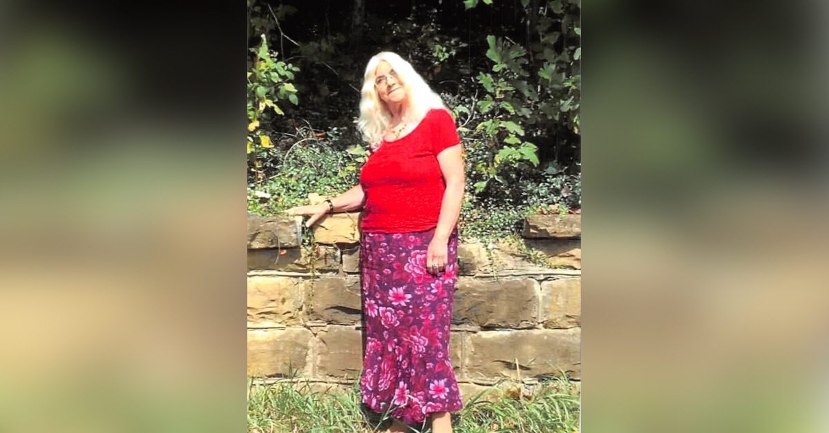 Dorothy Gabbard Obituary Visitation & Funeral Information