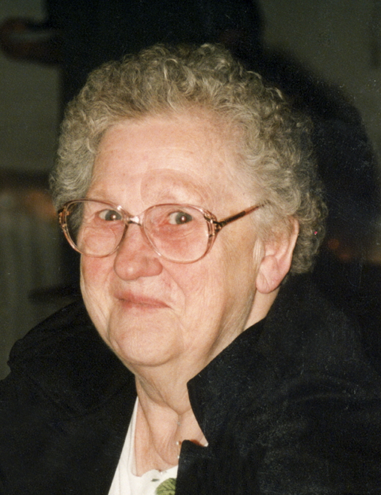 Lula Hoff 2017 DawisePerry Funeral Home