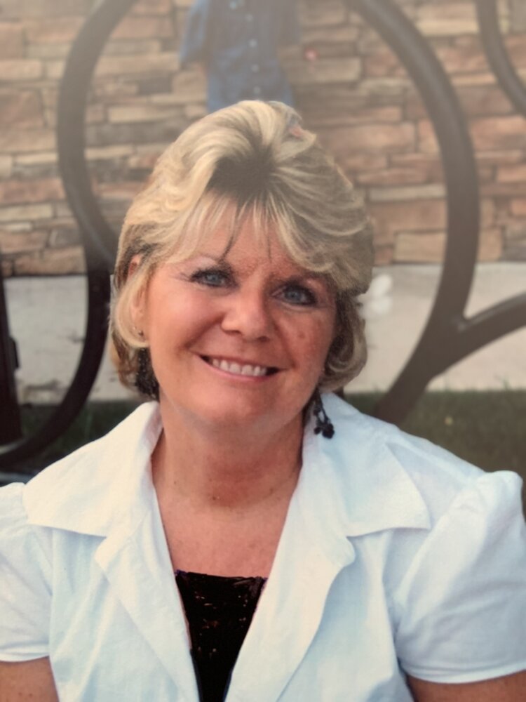 Lynn Ann Williams 2022 Farley Funeral Homes and Crematory Venice