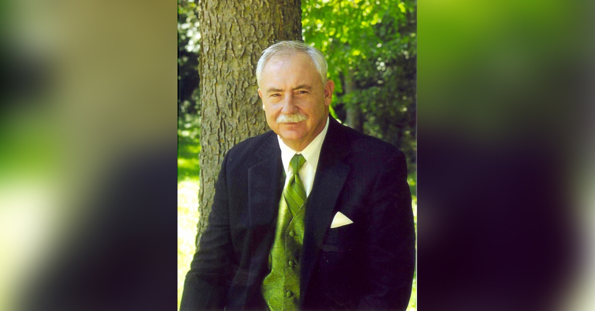 Thomas Aubry Hohanshelt Obituary Visitation & Funeral Information