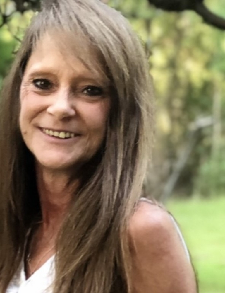 Lisa Diane Stiles 2023 McNutt Funeral Home Lufkin