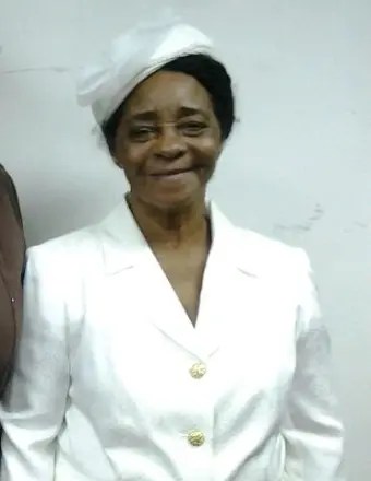 Vyonne Mama, Miss Minnie Harrison 28884651