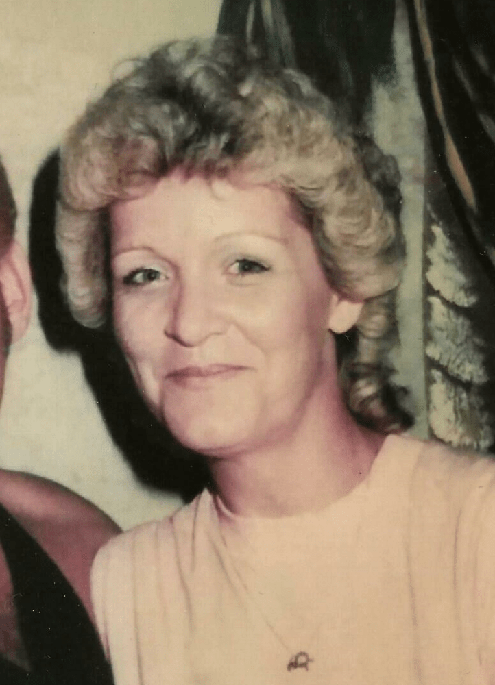 Cynthia "Cindy" Poe 2023 Holland Funeral Directors