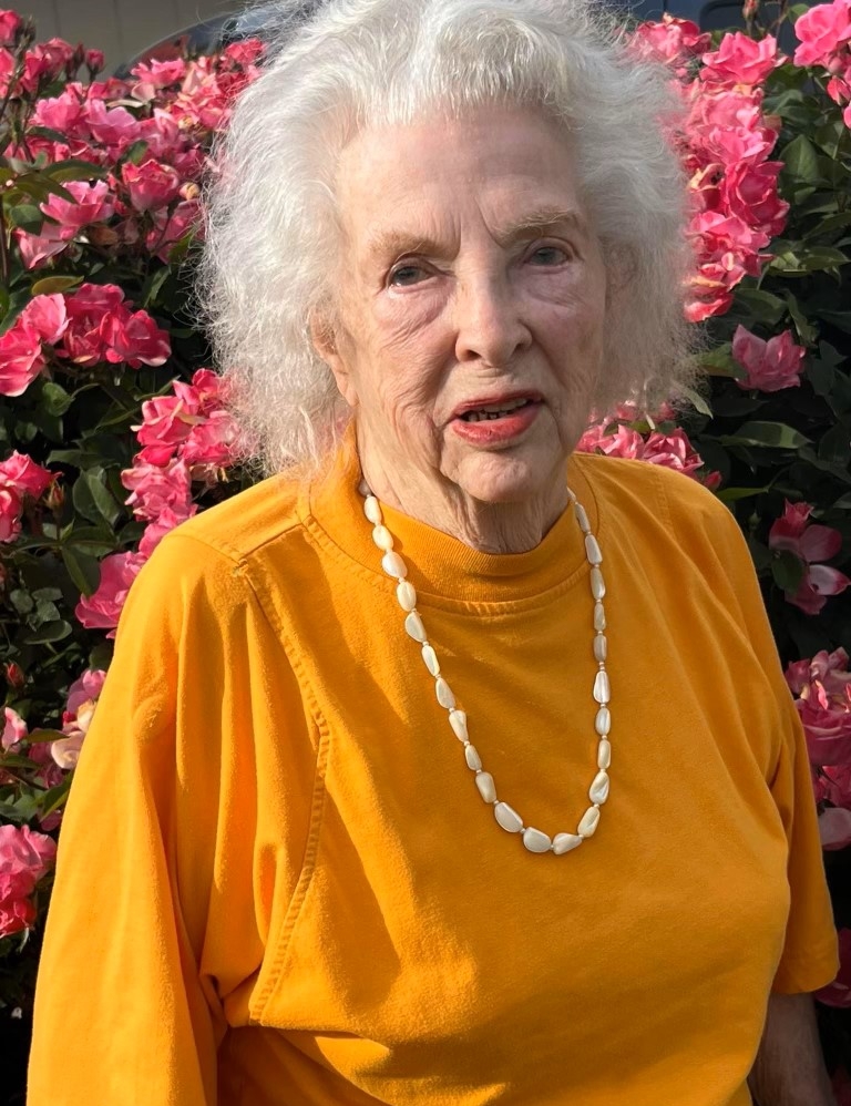 Doris Rosenberg Graham 2023 Smith Lund Mills Funeral Chapel