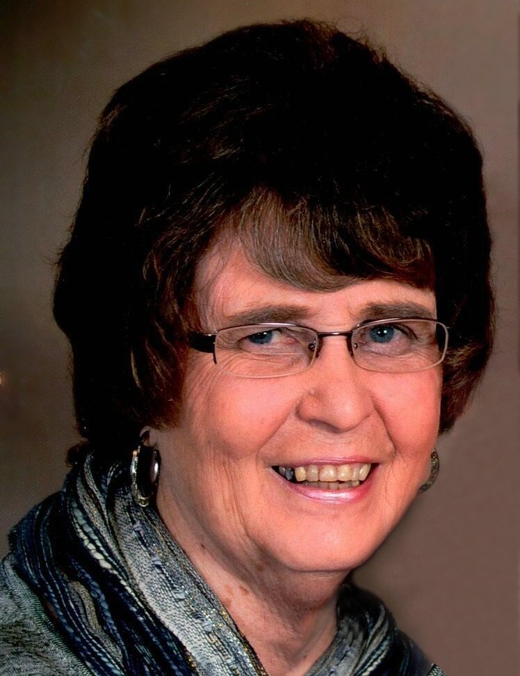 Carol Steenberg 2023 Lunning Funeral Chapel