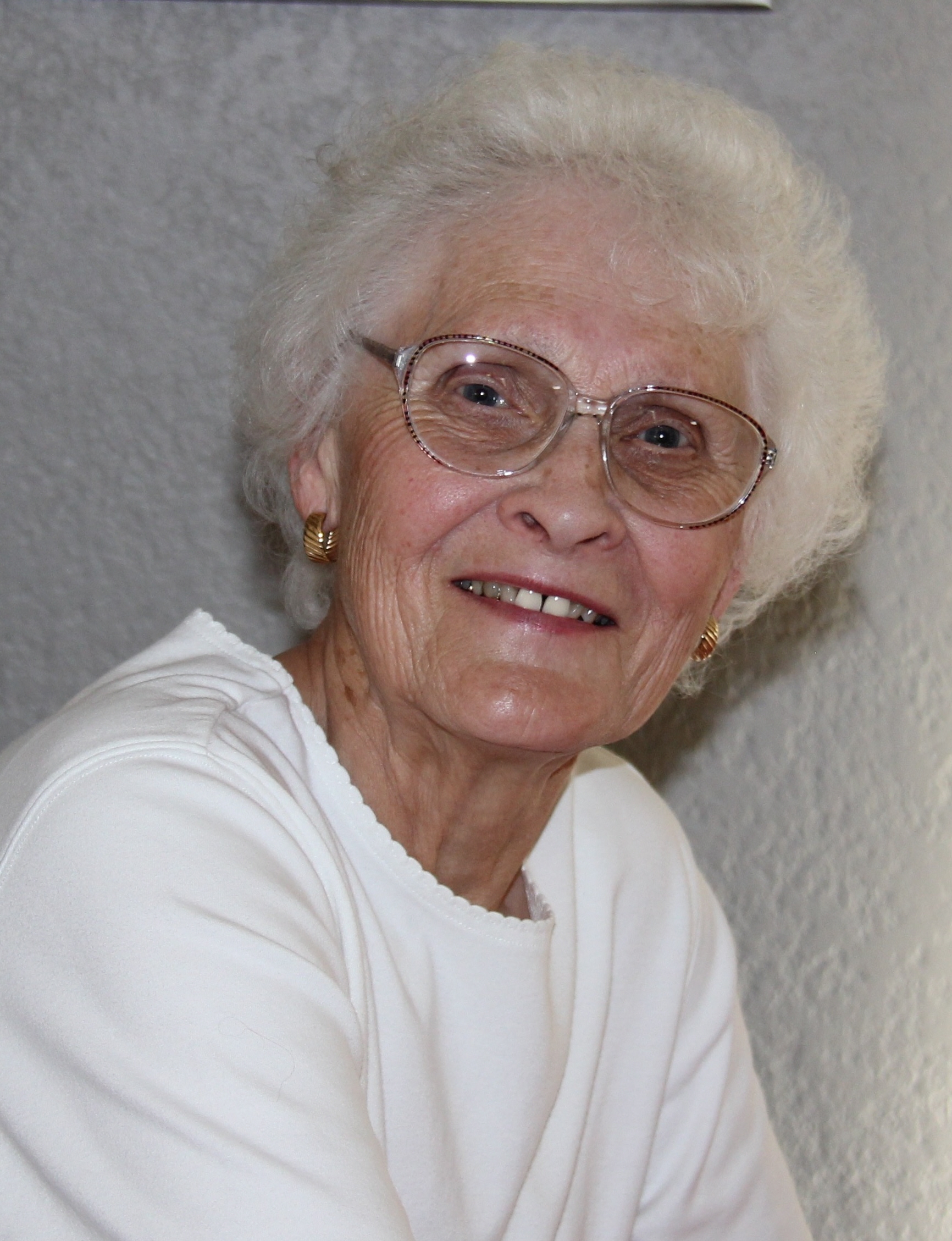 Dahl Funeral Home Egf(01)