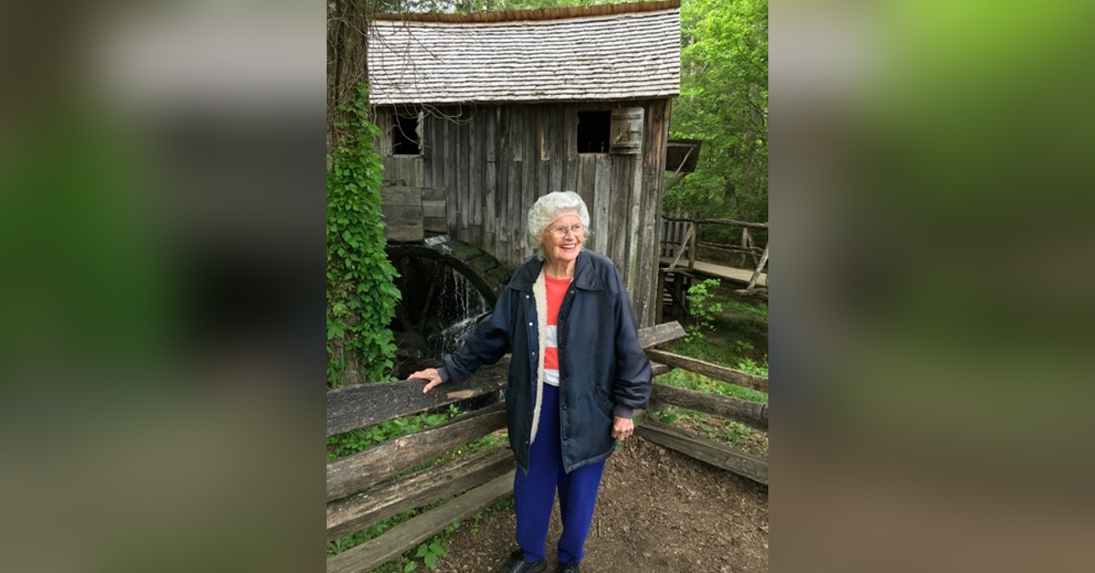 Hazel Obituary Visitation & Funeral Information