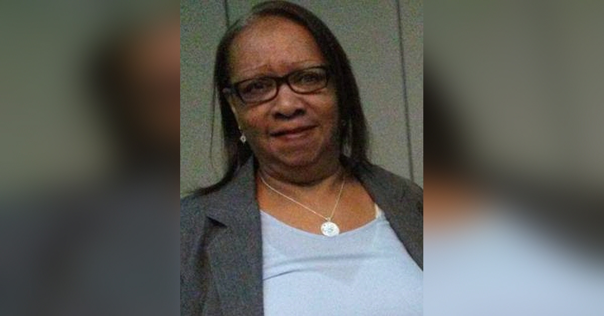 Maggie Lawrence Obituary Visitation & Funeral Information