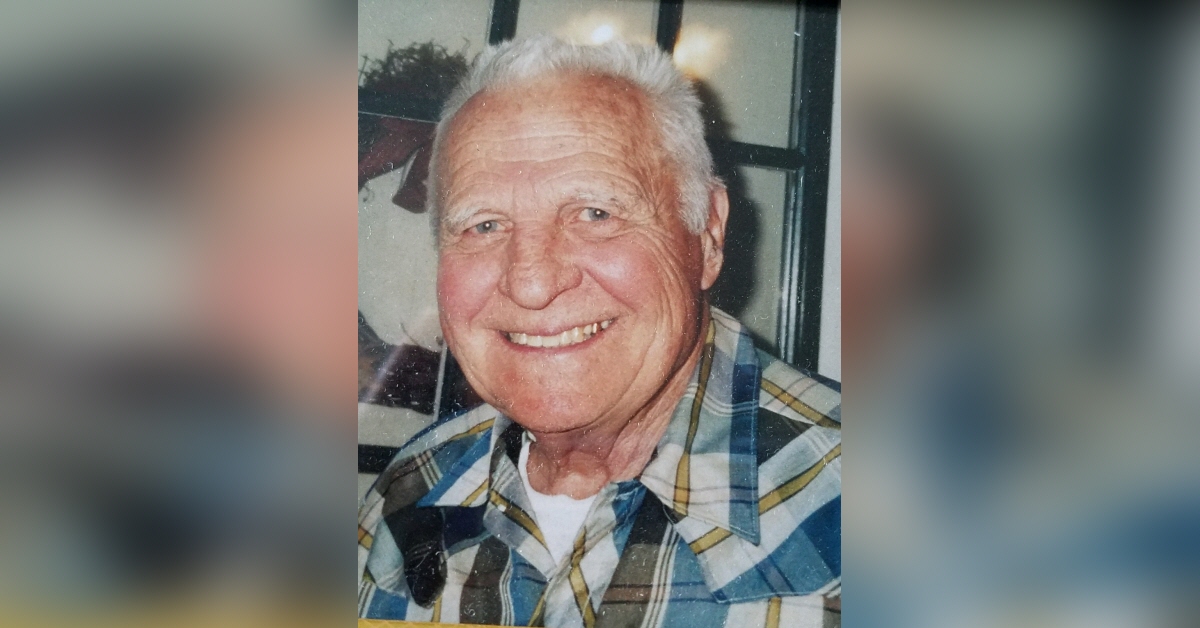Joseph A. Kalinowski Obituary Visitation & Funeral Information