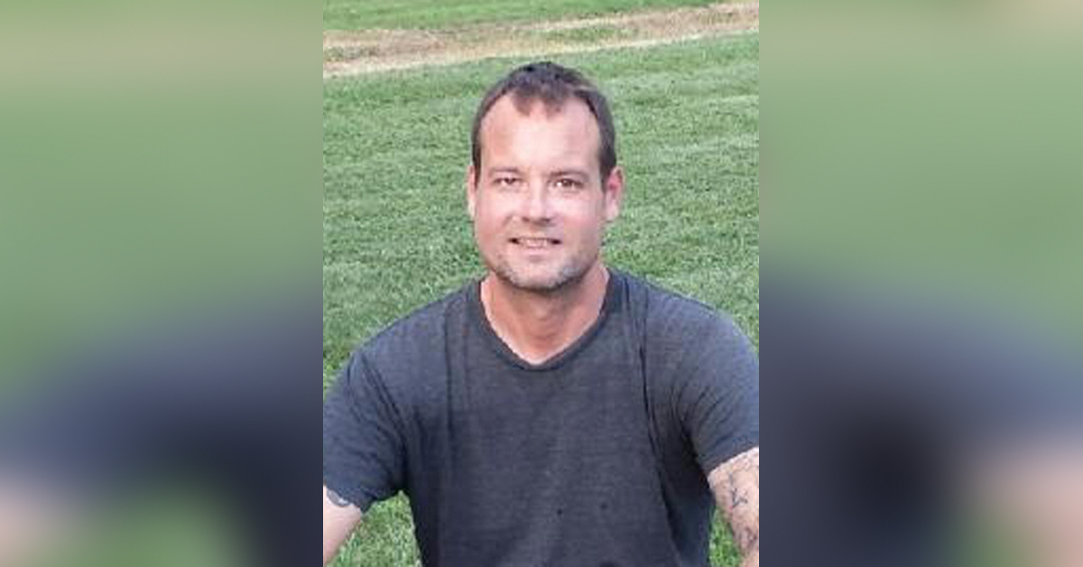Matthew Brown Obituary Visitation & Funeral Information