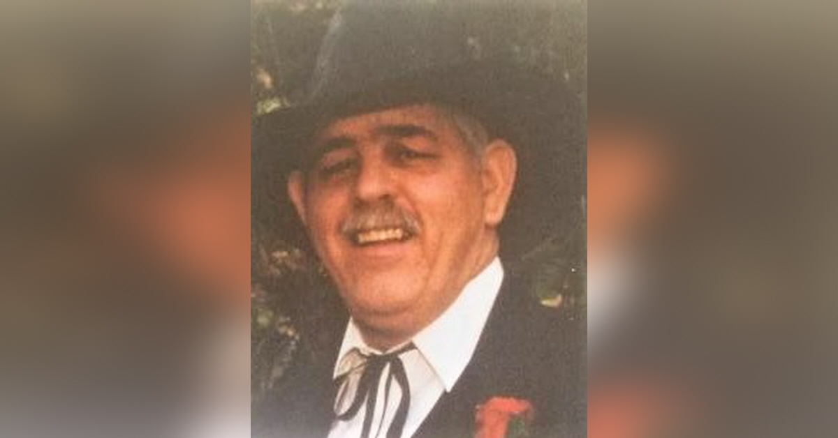 Manuel Garza Obituary Visitation & Funeral Information