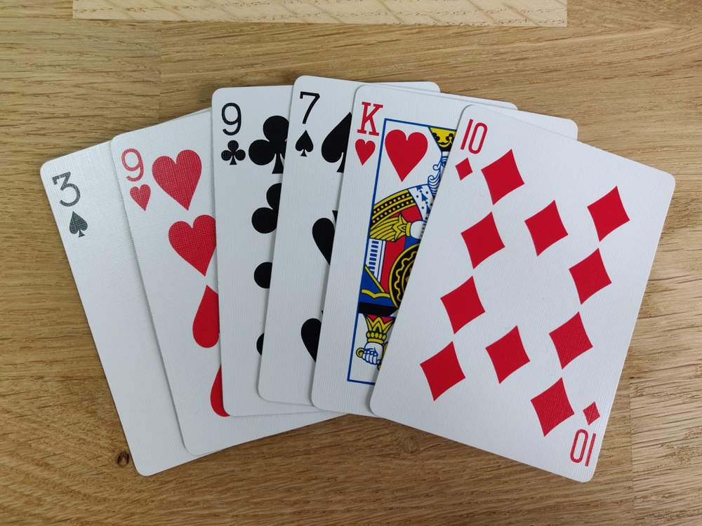 The easiest mind reading card trick revealed (with Tutorial)