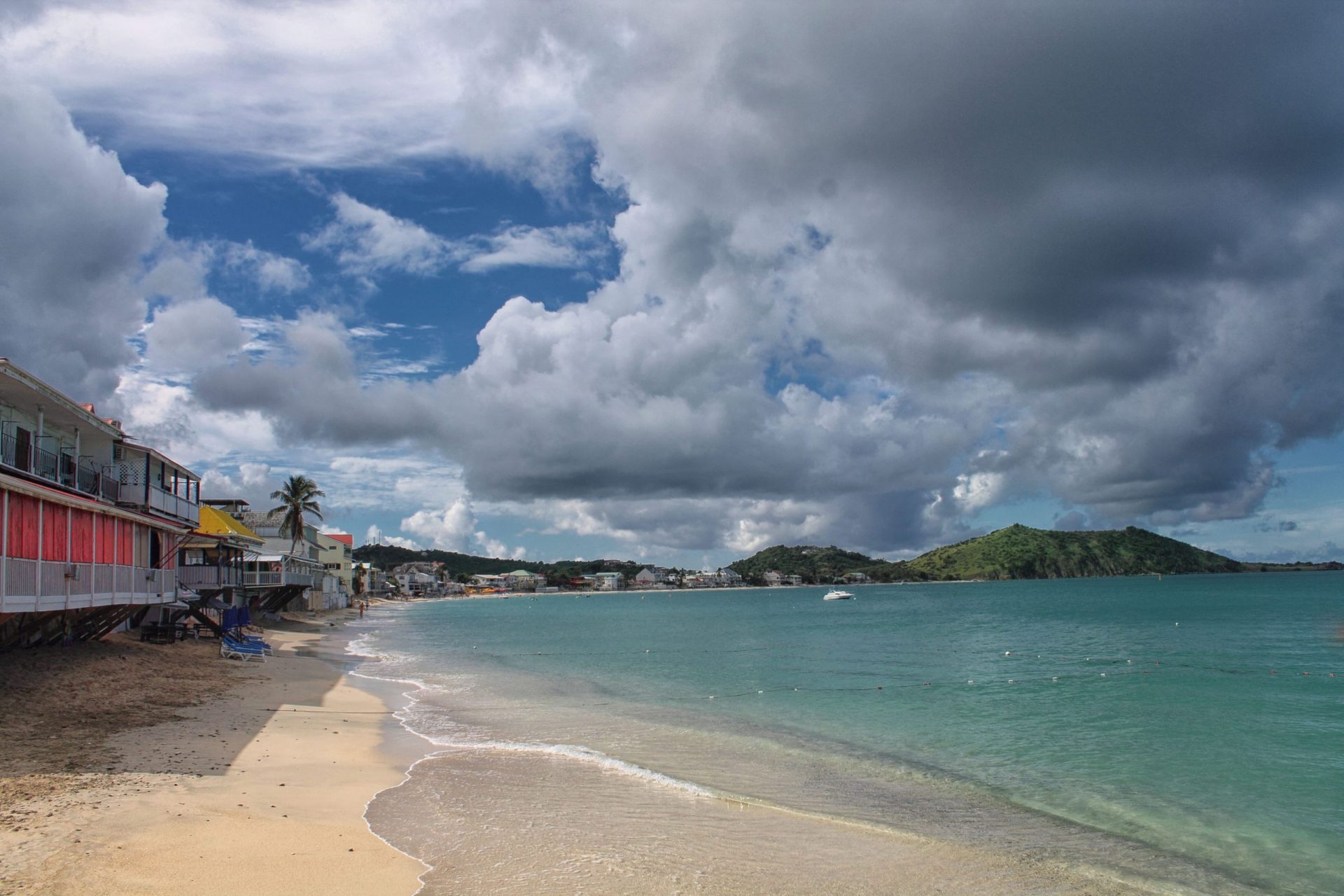 Is There Snorkeling at Great Bay Beach St Maarten? Trickyfish
