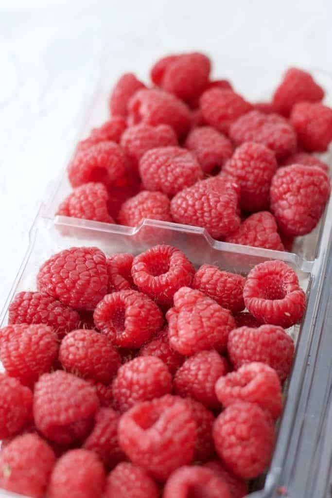 How to Keep Berries Fresh up to 21 Days with all my Best Berry Tips
