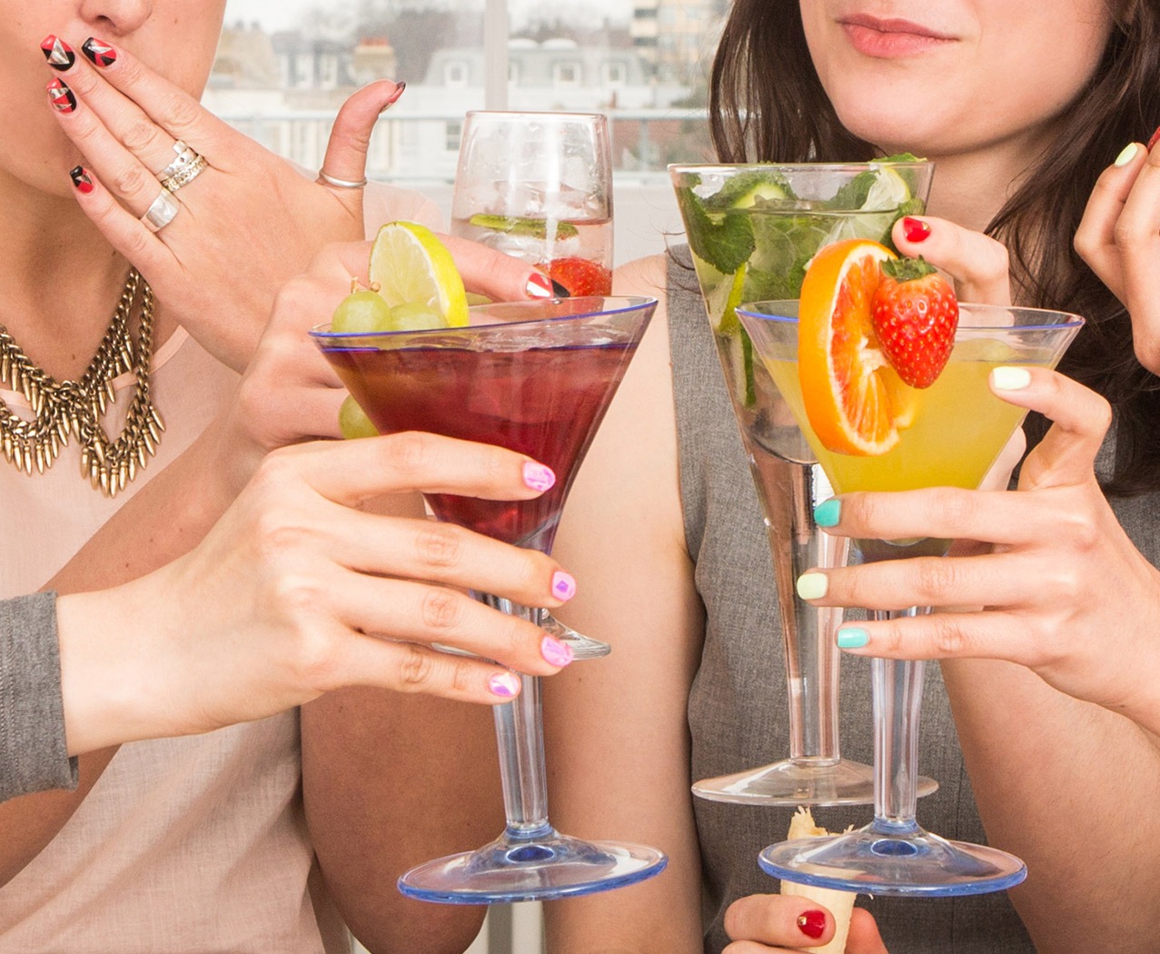 nailsdrinks Trieu Nails London