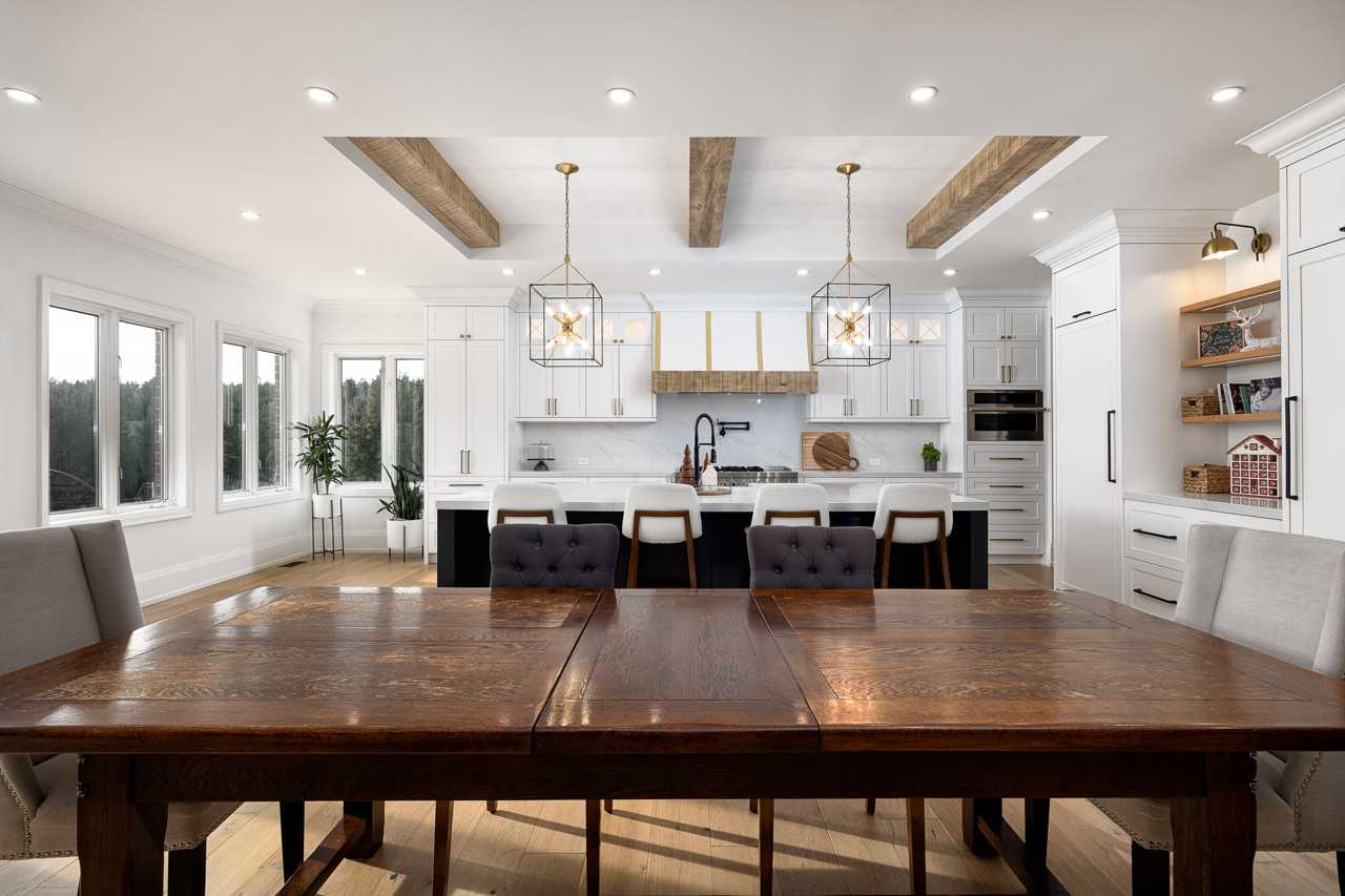 Custom transitional kitchen Luxury design Kitchen in Rowley Dr, Palgrave