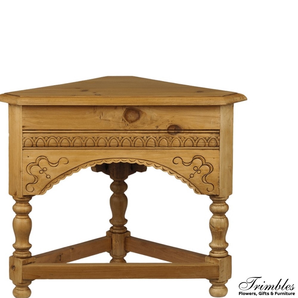 Corner Stool Trimbles