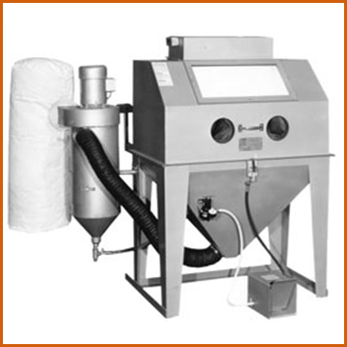 TRINCO™ Model 48x24 Split Level with 300 CFM Abrasive Separator 48”W x