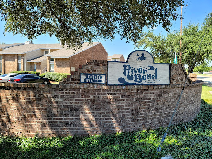 Riverbend Apartments Dallas Multifamily Real Estate Investment