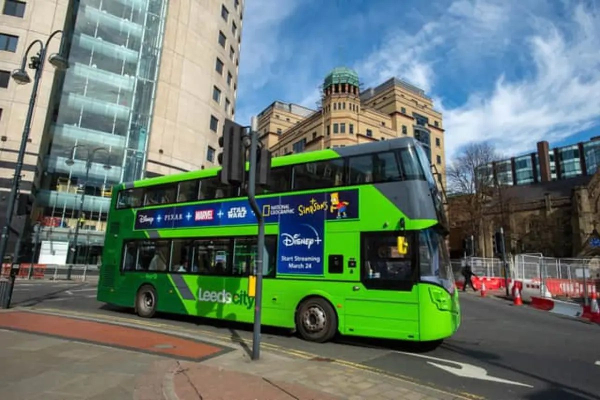 Manchester to Leeds Bus Timetables, Tickets, and Routes