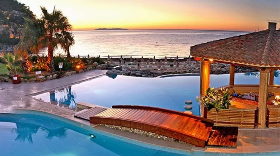 Discover the Best Hotels in Elba for an Stay