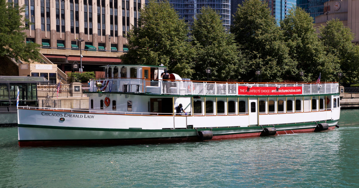 Chicago’s First Lady Cruises TripHock