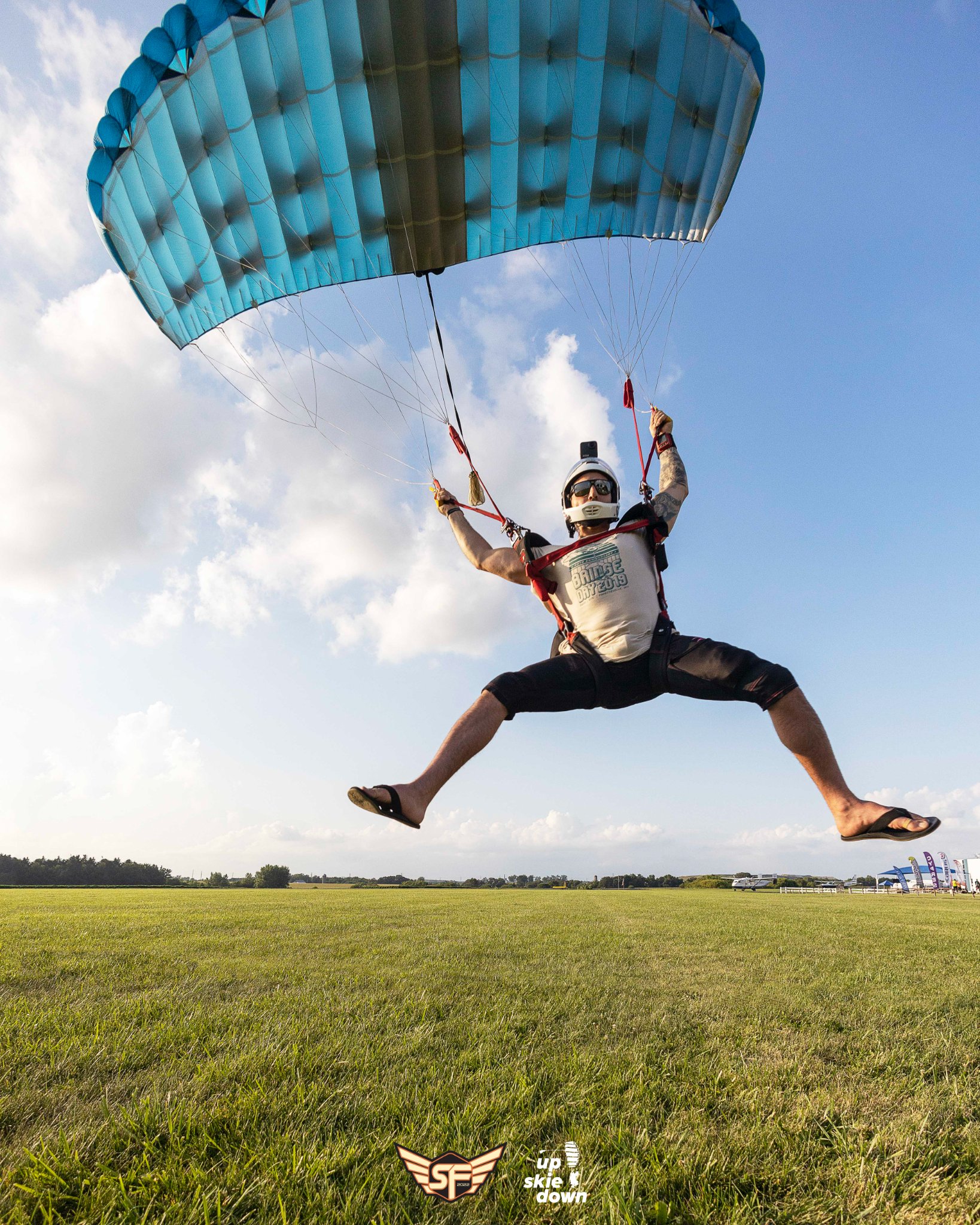 Skydive Chicago TripHock