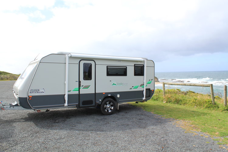 “JINDABYNE FAMILY POP TOP REVIEW” from TIAV Trip In A Van