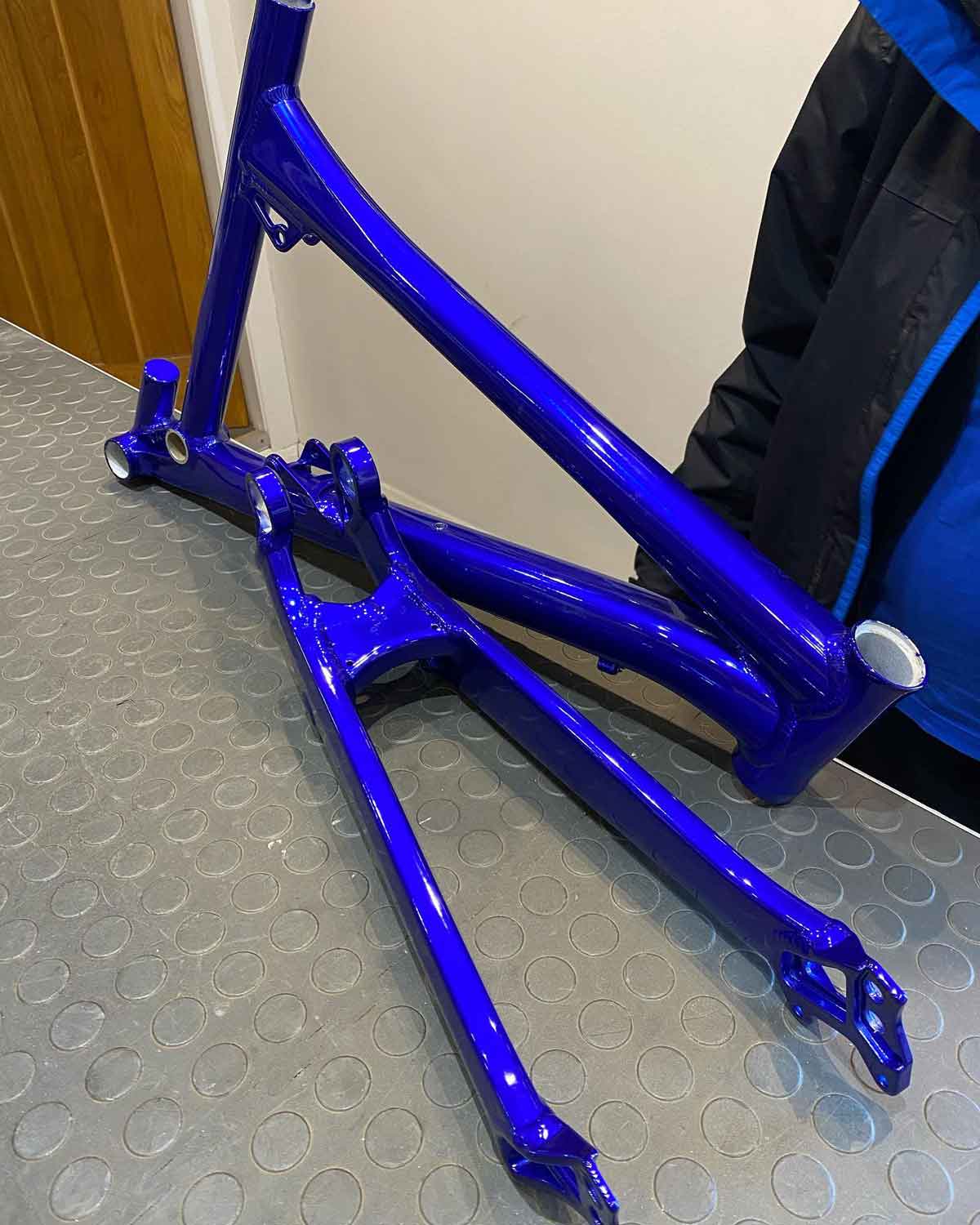 Cycles Triple S Powder Coating