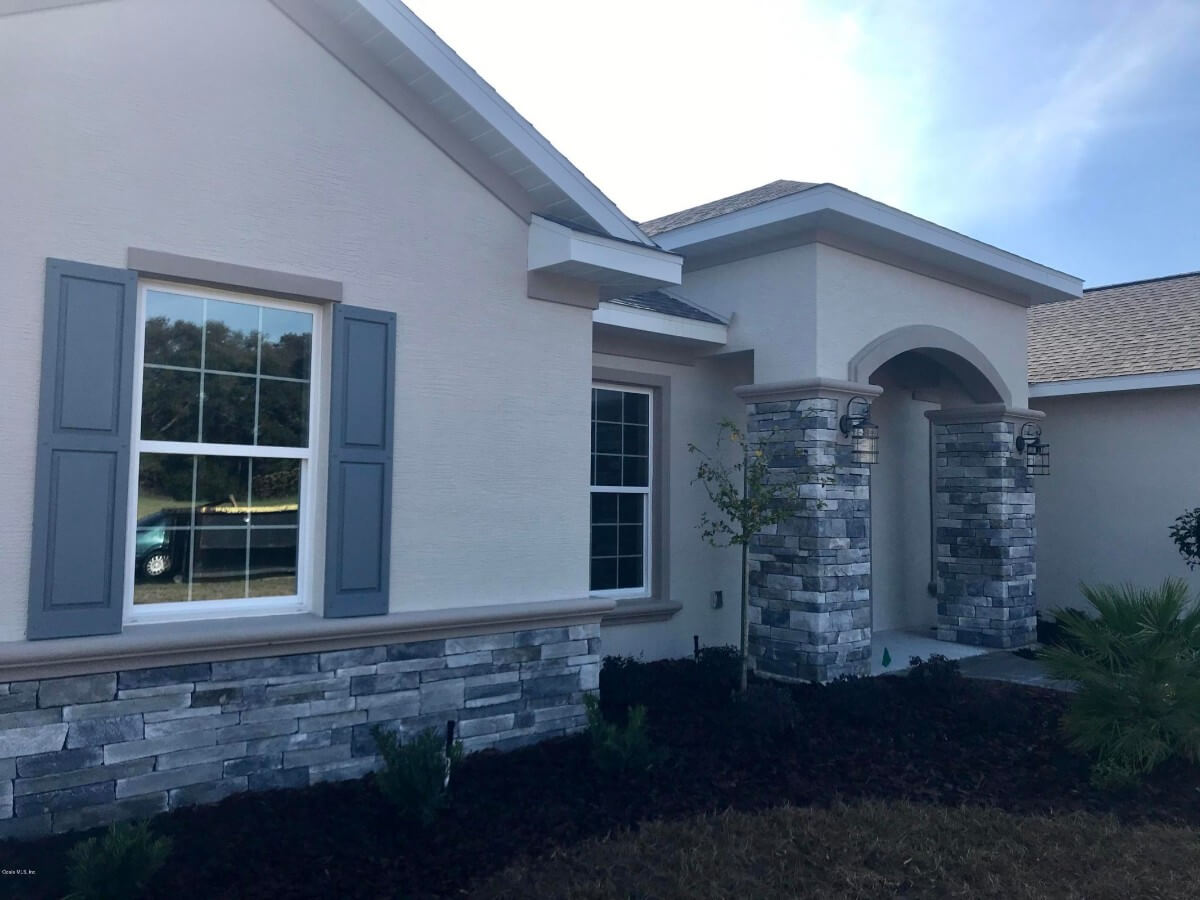 The Kerry Irish Acres A72 Triple Crown Homes