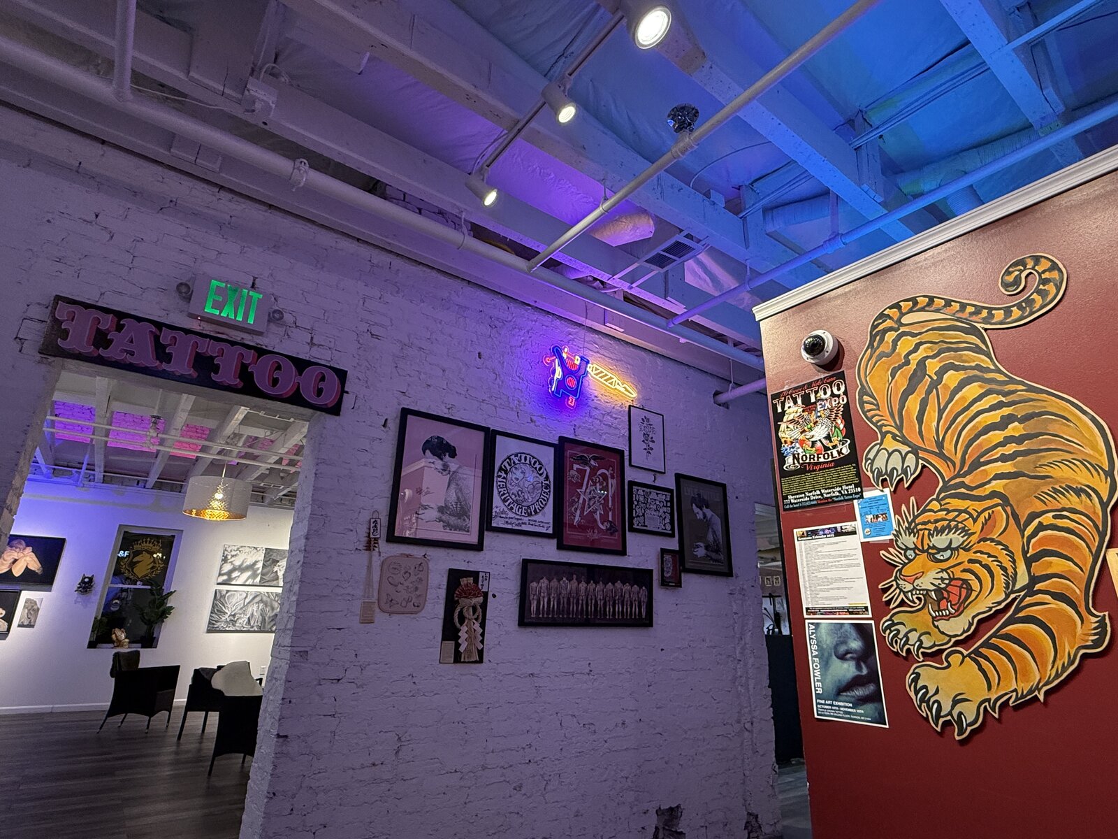 Triple Crown Towson Premier Tattoo & Piercing Studio(06)