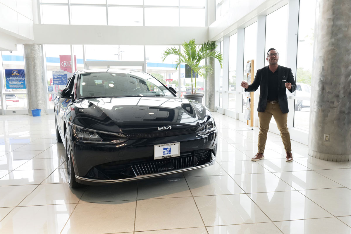 TRIPLE J UNVEILS 2022 KIA EV6 ELECTRIC VEHICLE AND GUAM’S FIRST BLINK