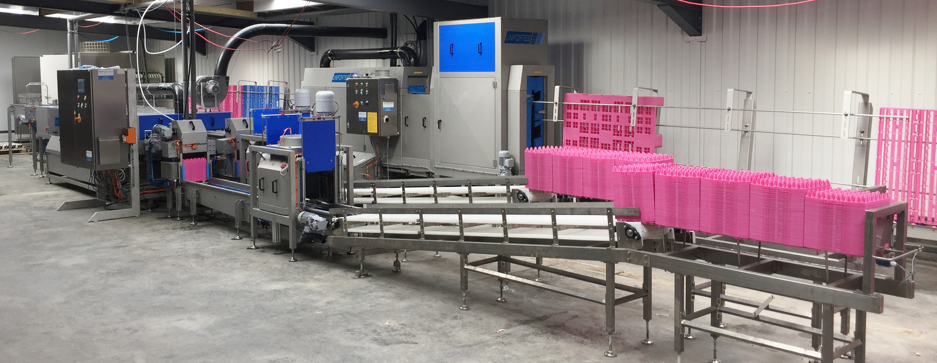 How to wash plastic egg trays