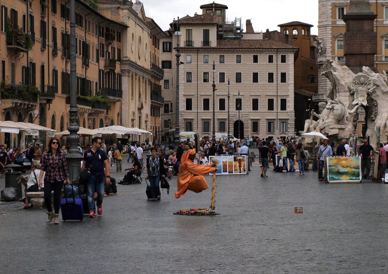 Rome lost in translation » 2024 » [by a TRAVEL BLOGGER ]