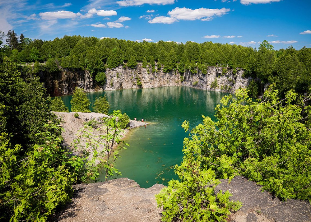 Best Places To Hike Near Toronto For Hiking Journey