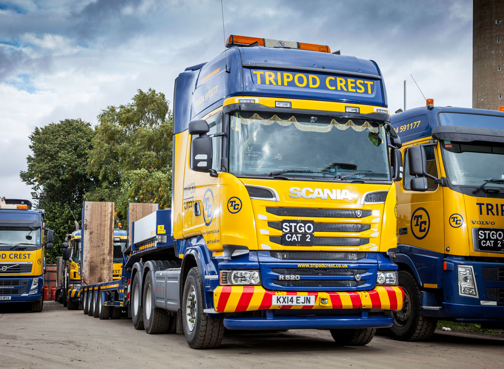 Low Loader Hire Tripod Crest