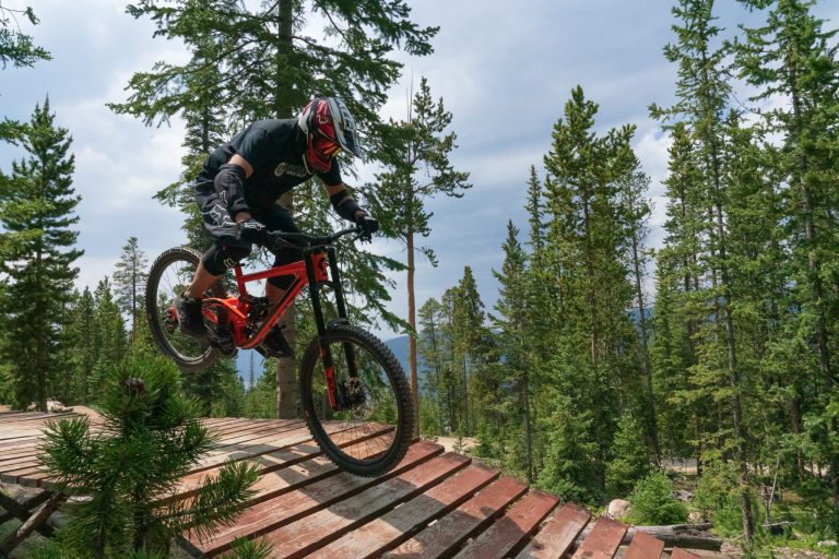 10 Best Downhill Mountain Bike Parks in North America
