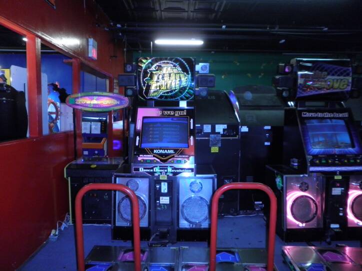 Rack N Roll Family Fun Center Frum Family Trips Trippo Hippo