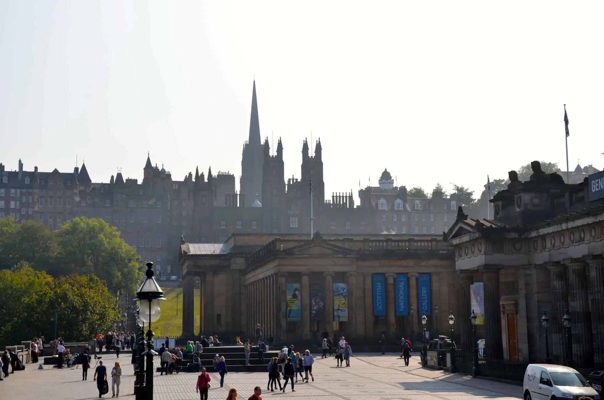 Living In Edinburgh Vs London: Cost, Salaries, Weather & More