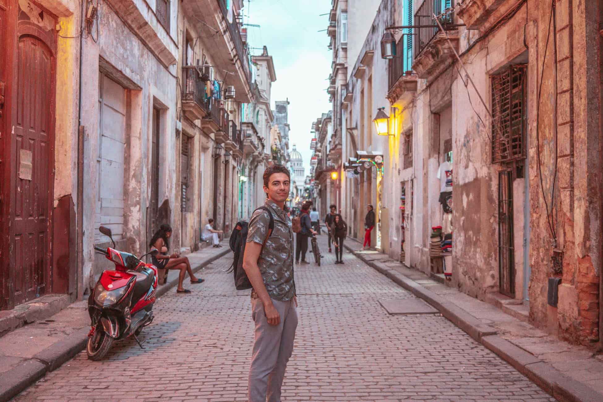 Does Expedia Gold Status Really Work? Expedia Rewards Review