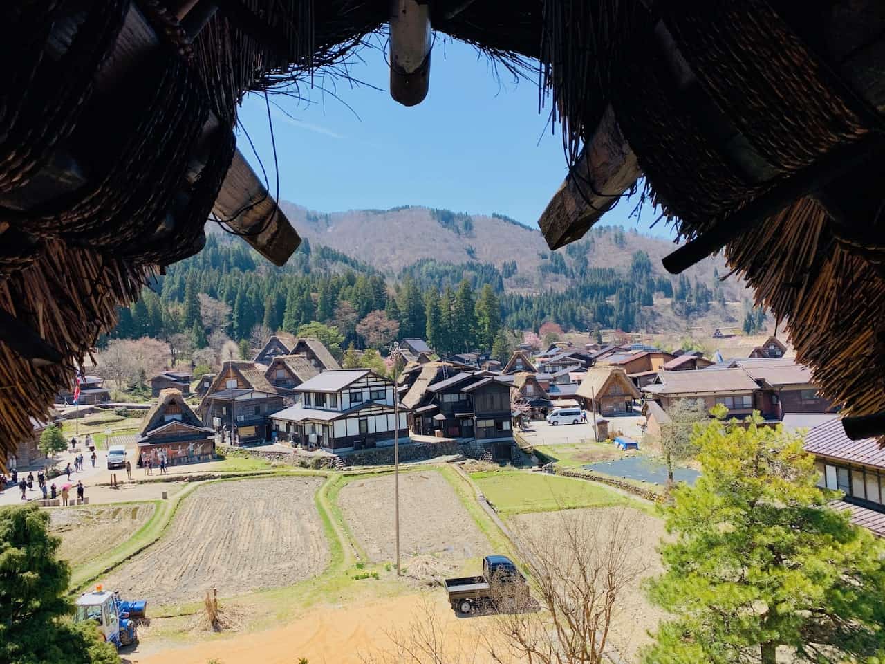 A MUST DO Shirakawago Day Trip What To Do in Shirakawago Japan
