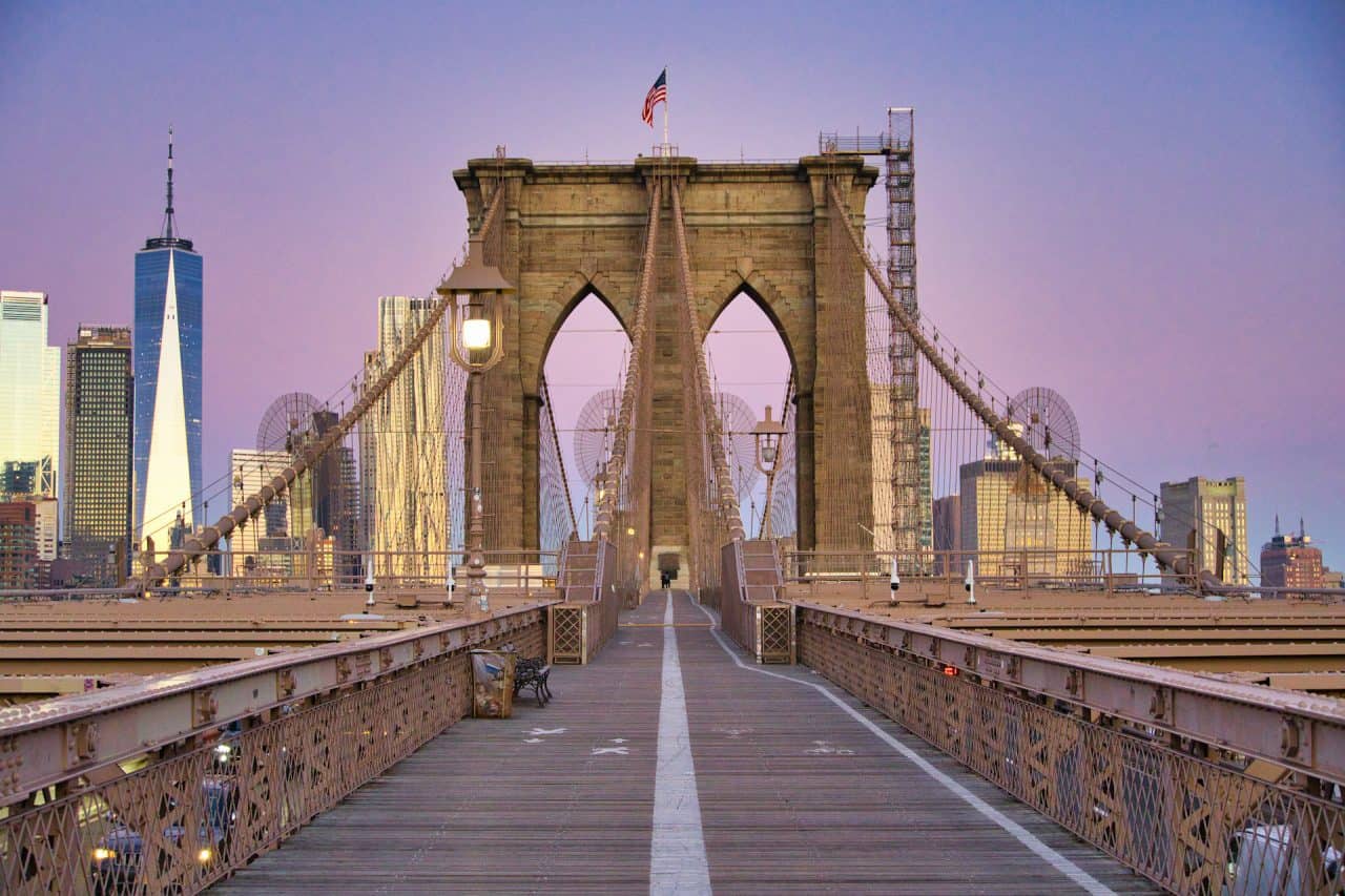 Walking the Brooklyn Bridge Local's Guide Avoid the Crowds & Tips